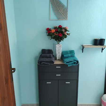 Πανσιόν Su Cracinaiu Teulada